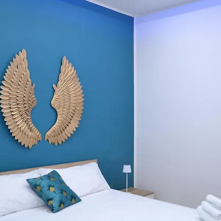 Anna's Ποτσουόλι